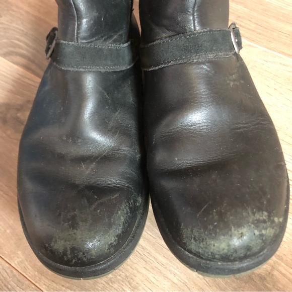 Chaco Boots - Picture 3 of 8